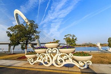 《饥荒：联机版》机器人WX-78重做4月28日上线